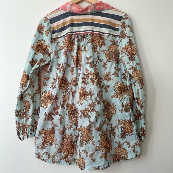 Soft Surroundings Mixed Print Long Sleeve Button Up Tunic Top Embroidered Size M - Picture 4 of 7